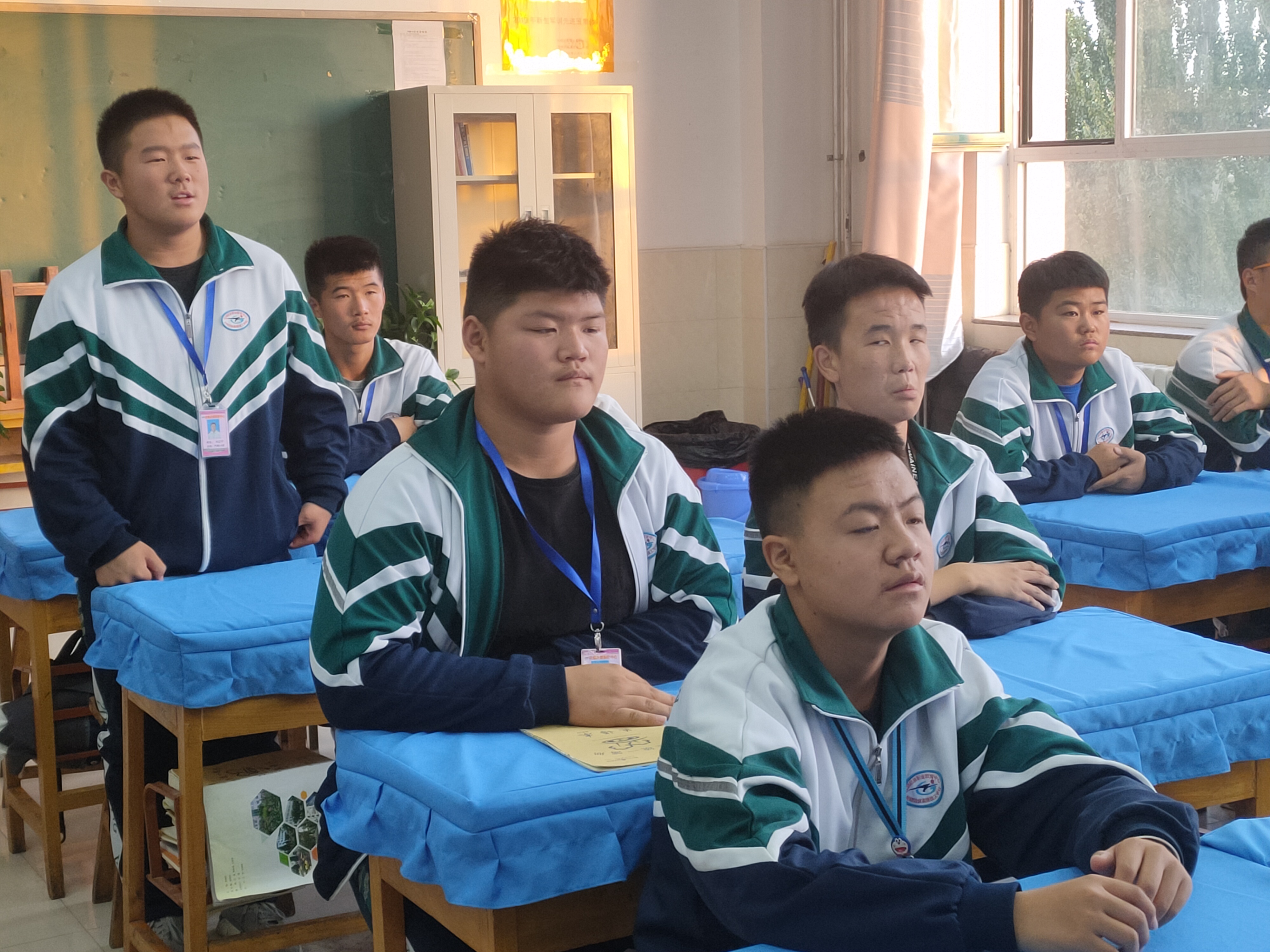 微信图片_20191022083211 - 副本.jpg