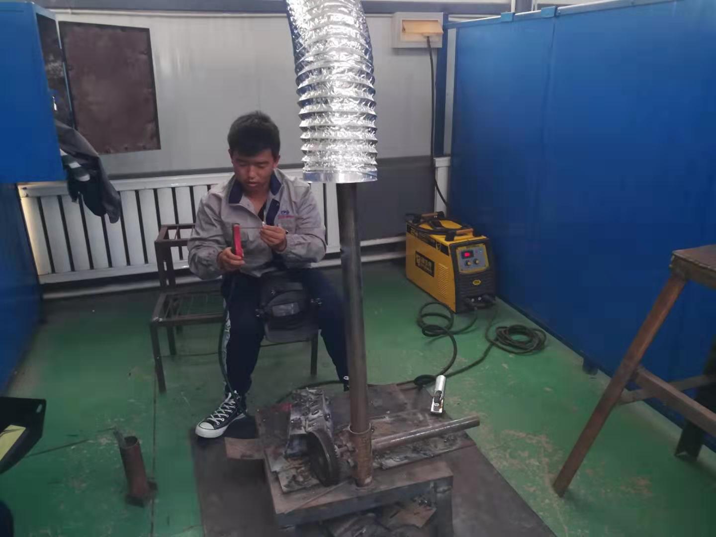 电焊.jpg