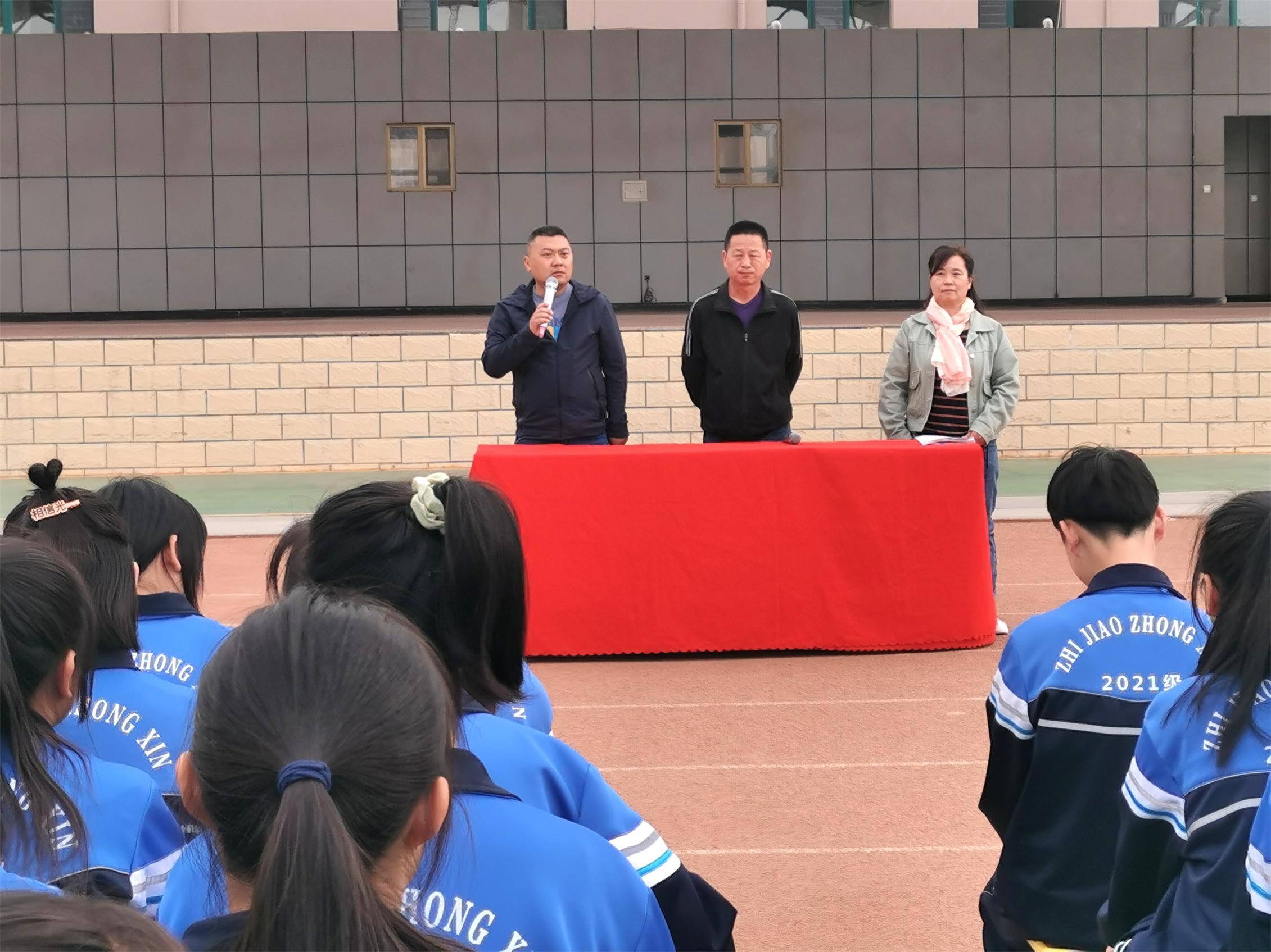 心理健康讲座剪影 (5).jpg