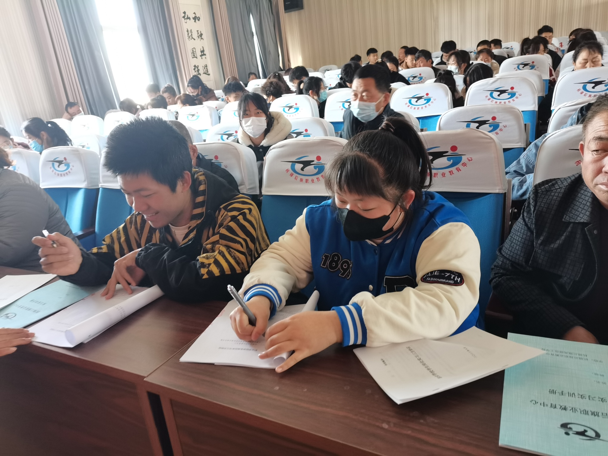 4mbftynhmuaxi48xl8w9vu0qj_0.jpg 4mbftynhmuaxi48xl8w9vu0qj_0.jpg