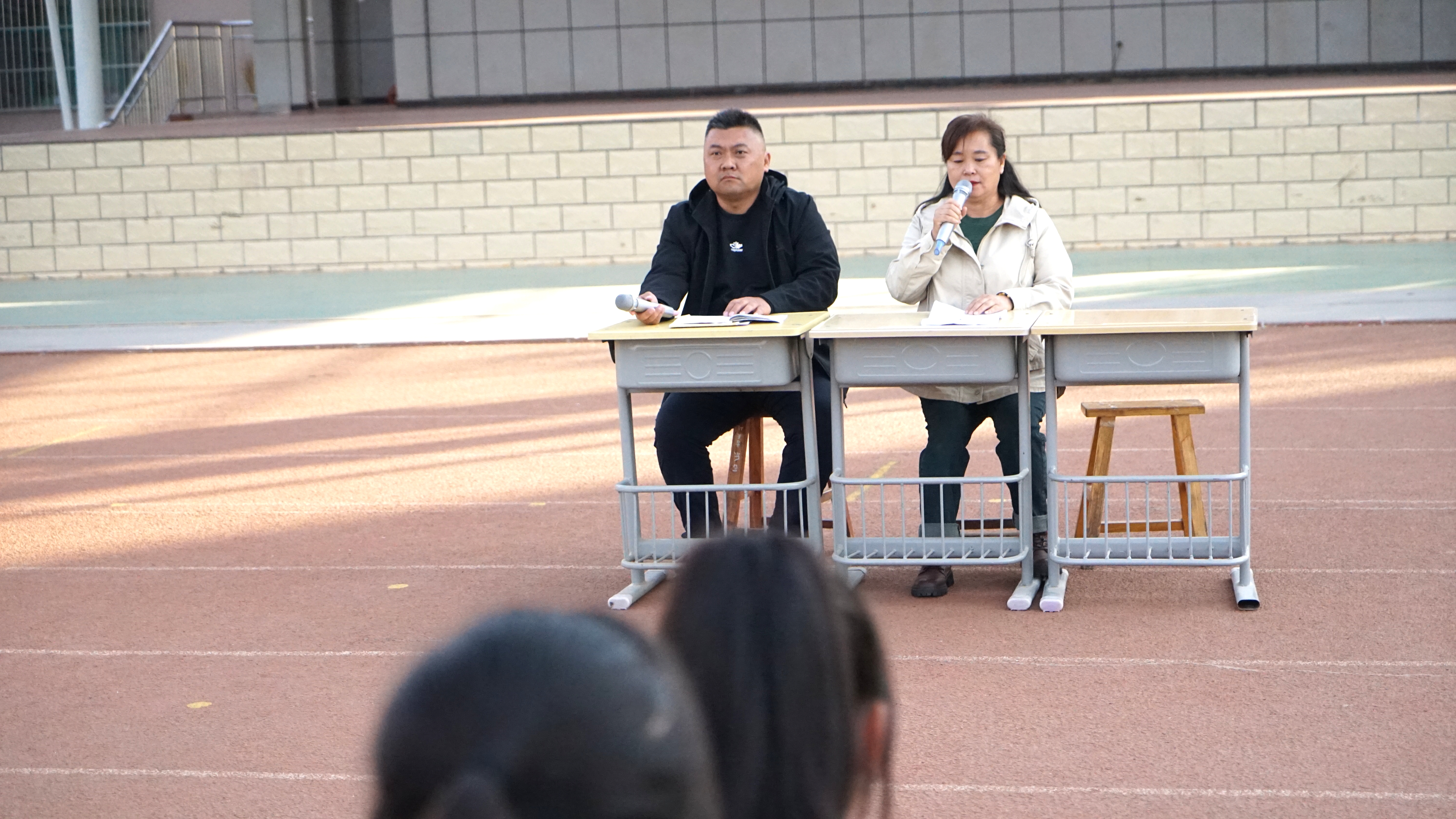 高一二心理健康讲座剪影        (15).JPG