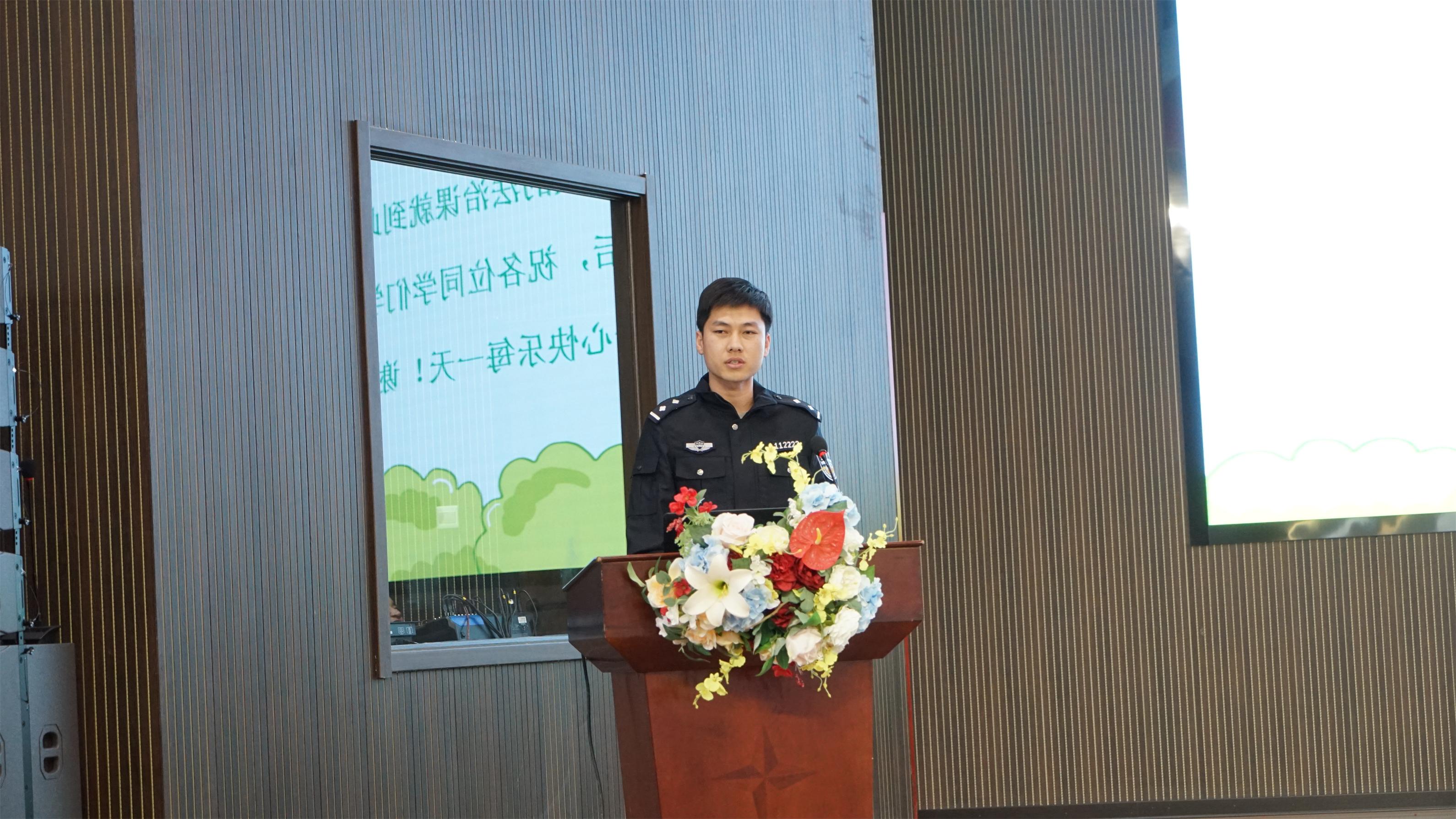 法制进校园剪影 (7).JPG