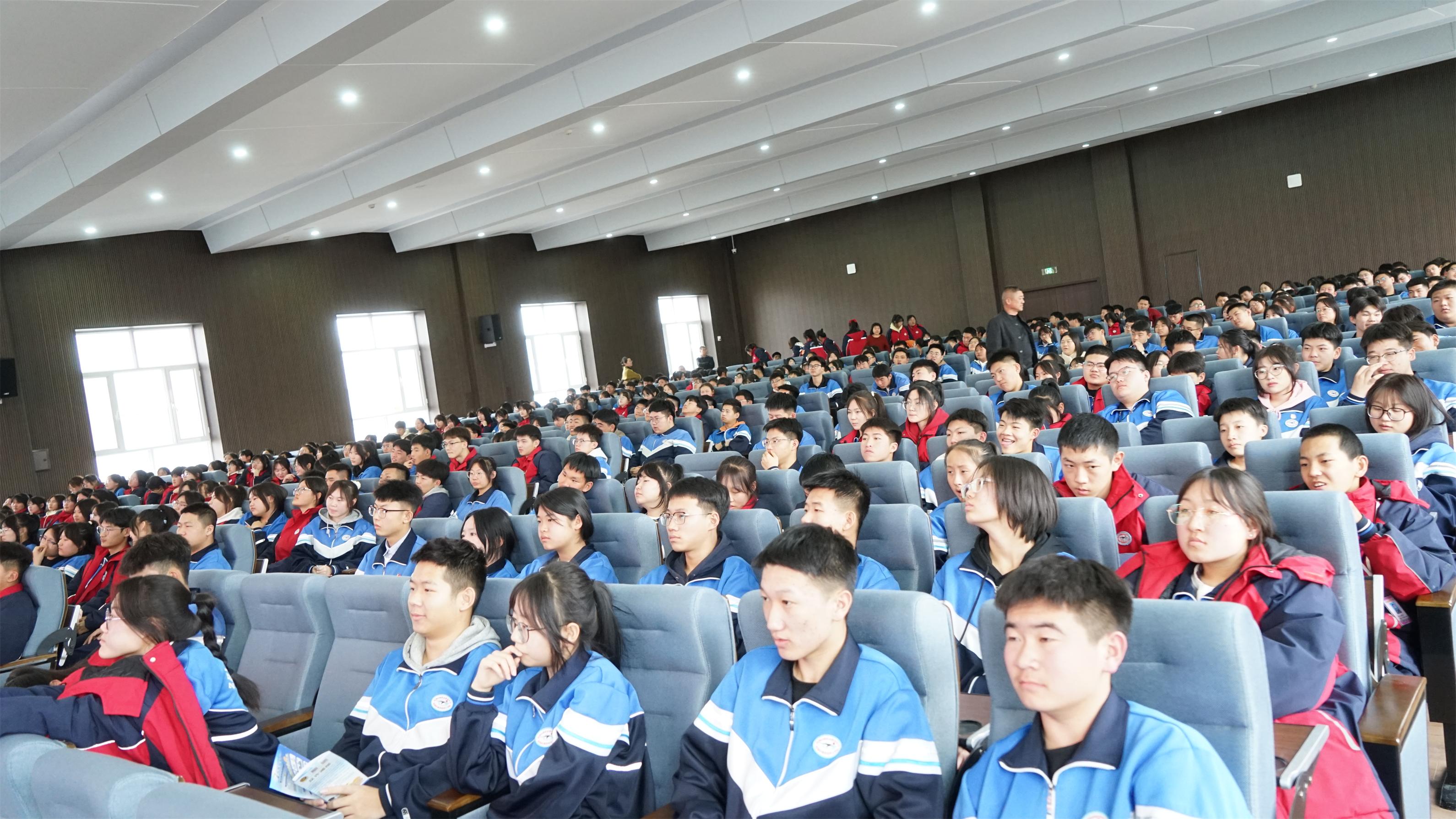 法制进校园剪影 (10).JPG