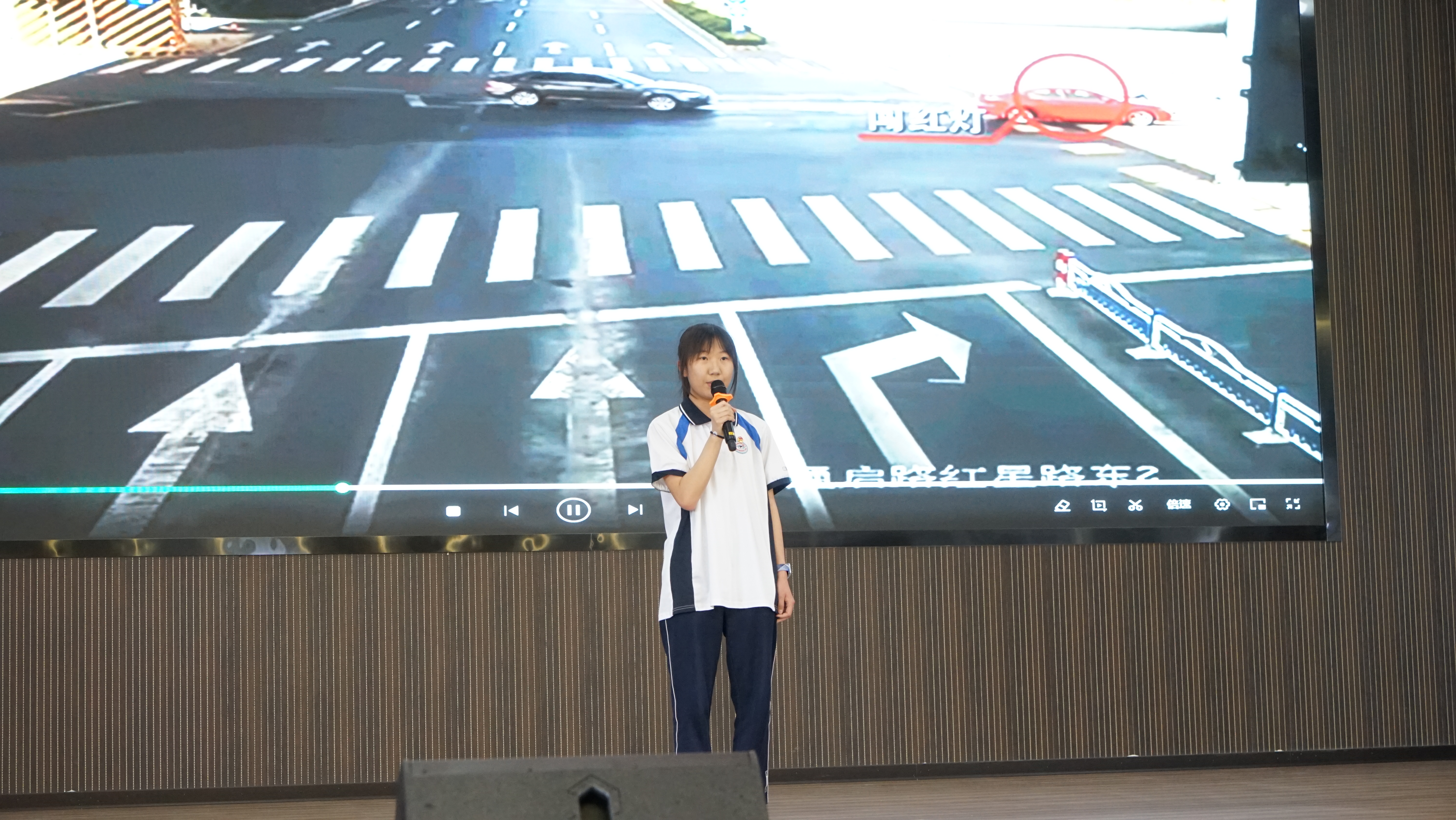 安全教育主题演讲剪影 (20).JPG