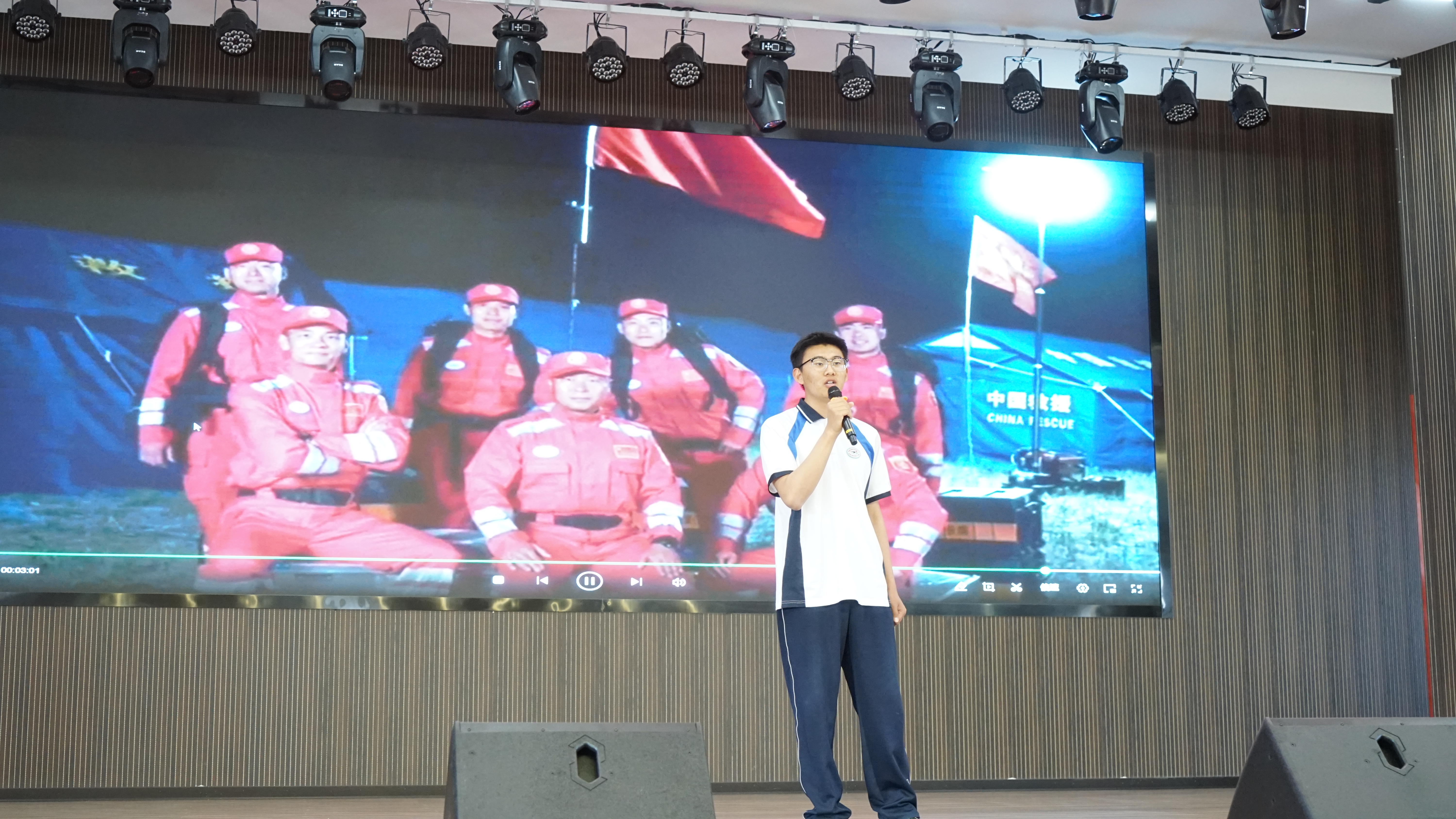 安全教育主题演讲剪影 (58).JPG