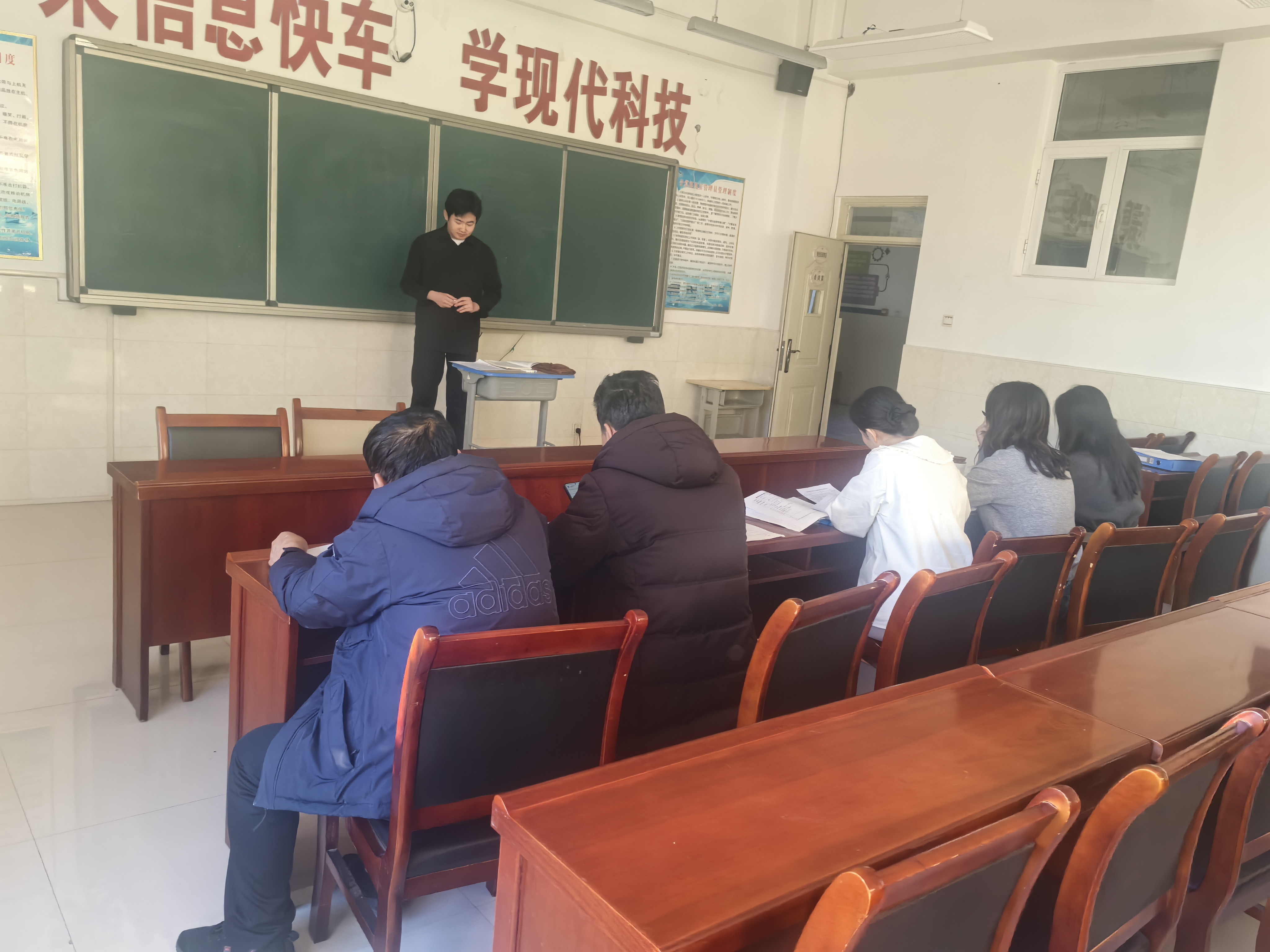 比赛现场照片 (6).jpg